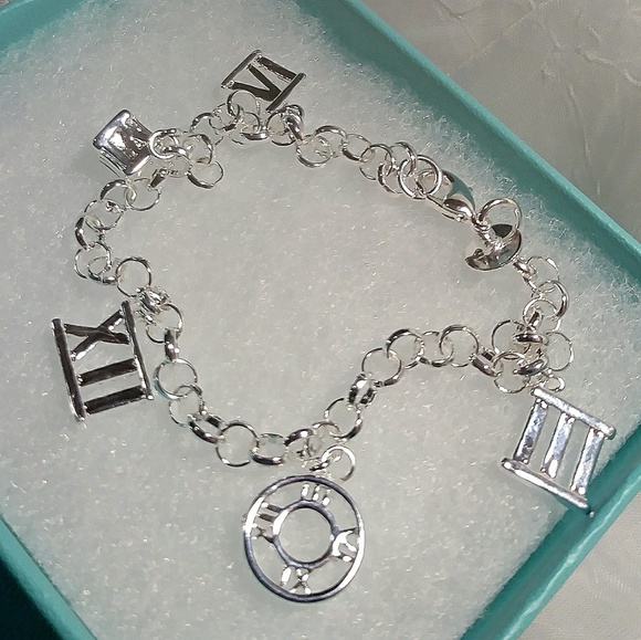 .925 Roman Numerals Bracelet - Picture 1 of 4